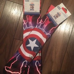 LOT of 2 x 2 CAPTAIN AMERICA Men’s Socks Size 6-12